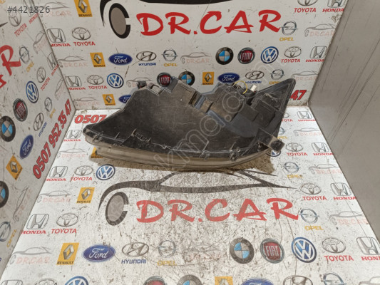 TOYOTA COROLLA 02-04 HB SAĞ ÖN FAR ORJİNAL ÇIKMA PARÇA 89007310