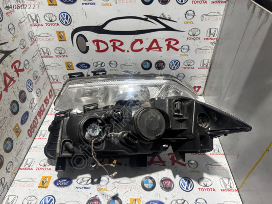 RENAULT MEGANE 2 SAĞ SOL FAR SIFIR DEPO MARKA
