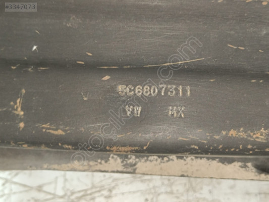 VOLKSWAGEN JETTA TAMPON DEMİRİ ARKA