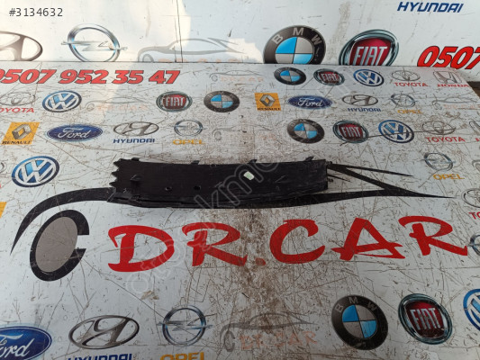 SKODA SCALA 2019 ORTA IZGARA SOL PARÇA ORİJİNAL ÇIKMA 657807682A