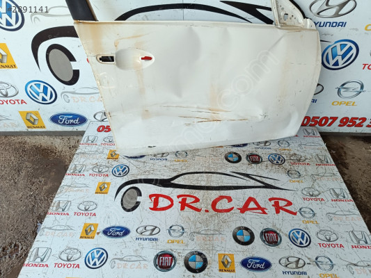 MAZDA 3 SAĞ ÖN KAPI ORİJİNAL ÇIKMA PARÇA