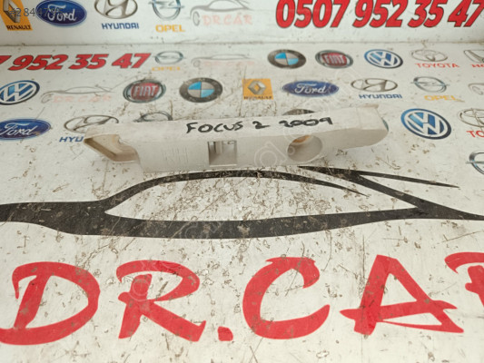 FORD FOCUS 2 SAĞ ÖN TAMPON BRAKETİ ORİJİNAL ÇIKMA 8M51-17D958-AD