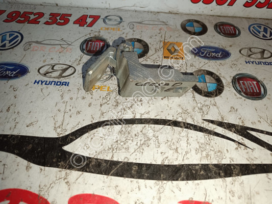 OPEL CORSA D-E SAĞ ÖN KAPI MENTEŞESİ SIFIR ORİJİNA 13180564