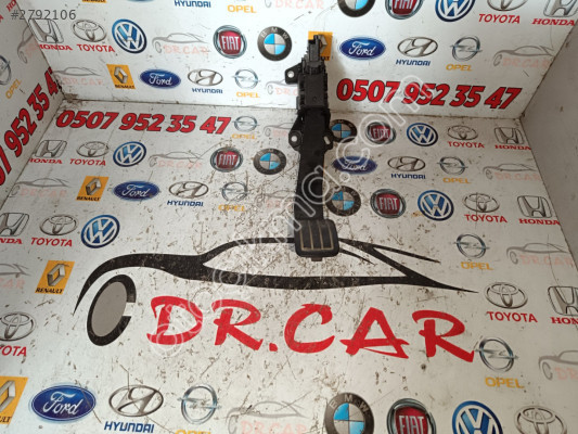 PEUGEOT 208 2022 GAZ PEDALI ORİJİNAL ÇIKMA PARÇA 9837891880