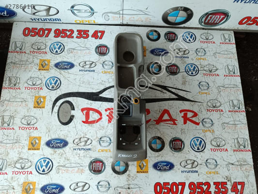 RENAULT KANGOO 2 ORTA KONSOL ORİJİNAL ÇIKMA 8200 457 030