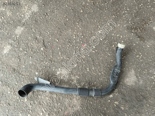 RENAULT RANGE T YAĞ DOLUM AĞZI ÇIKMA PARÇA 22203161