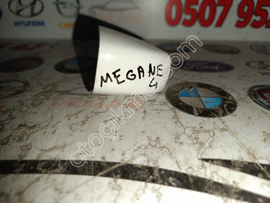 RENAULT MEGANE 4 KAPI BADEMİ ÇIKMA PARÇA