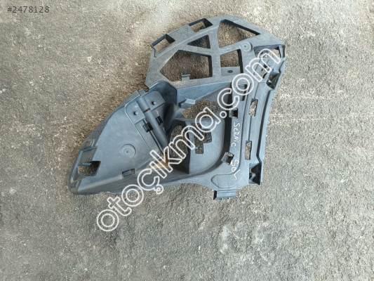 RENAULT SCENİC SOL TAMPON BRAKETİ ÇIKMA PARÇA