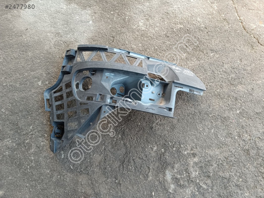 VOLKSWAGEN JETTA 2005-11 SOL TAMPON BRAKETİ ÇIKMA PARÇA