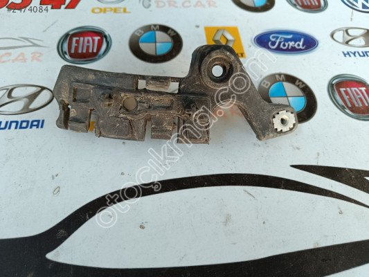 RENAULT MEGANE 3 ÖN TAMPON BRAKETİ ÇIKMA PARÇA
