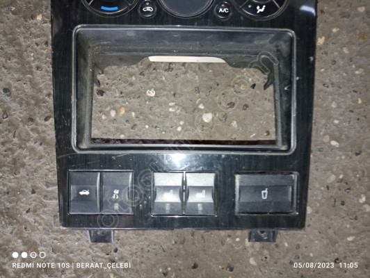 FORD MONDEO KLİMA KONTROL PANELİ DİJİTAL ÇIKMA PARÇA