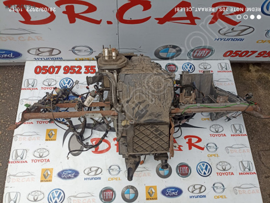 RENAULT MEGANE 4 GÖĞÜS DEMİRİ ÇIKMA PARÇA