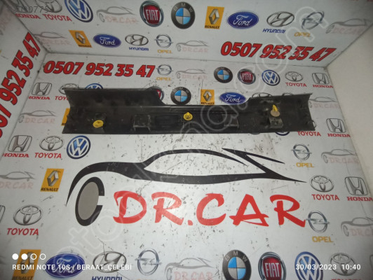 FORD MONDEO 2009 KAPI EŞİĞİ ÇIKMA PARÇA
