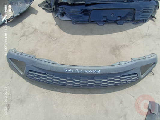 HONDA CİVİC 2006-08 ARKA TAMPON SPOİLERİ ÇIKMA PARÇA