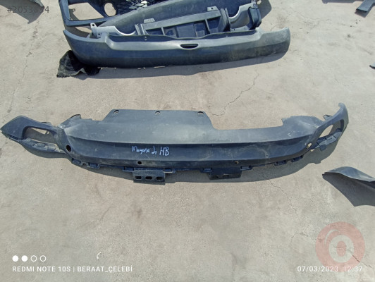 RENAULT MEGANE 4 HB ARKA TAMPON SPOİLERI ÇIKMA PARÇA