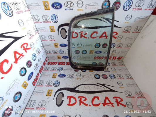 RENAULT SYMBOLL 2005 SAĞ ARKA KELEBEK CAM ÇIKMA PARÇA