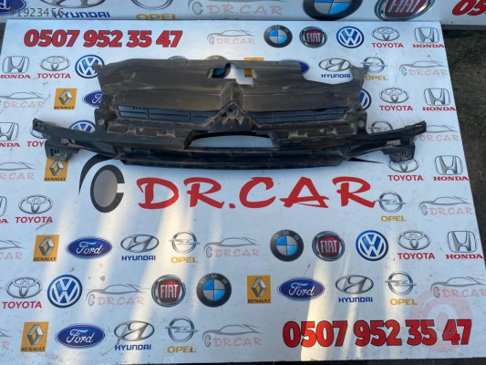 Citroen C4 2004-2011 Ön Panjur