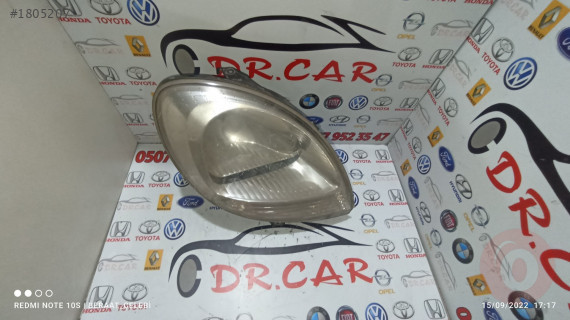RENAULT KANGOO 2 SAĞ FAR İÇİ BEYAZ 2003-08 ÇIKMA PARÇA