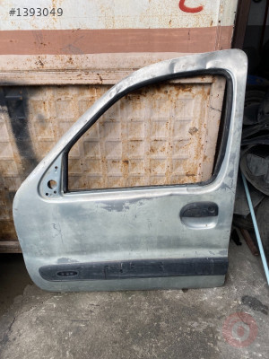 RENAULT KANGOO SOL ÖN KAPI AZ HASARLI GRİ