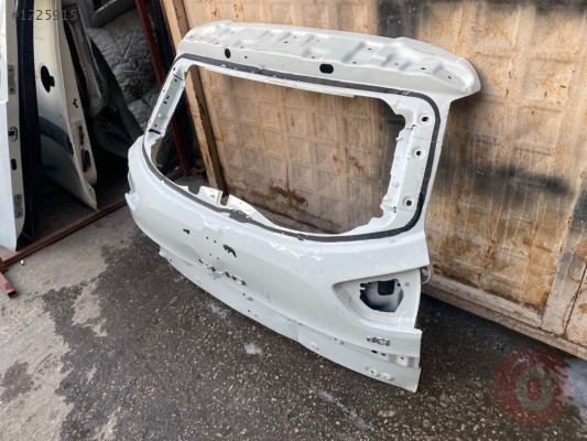RENAULT CLİO 4 STW ÇIKMA ARKA BAGAJ KAPAĞI