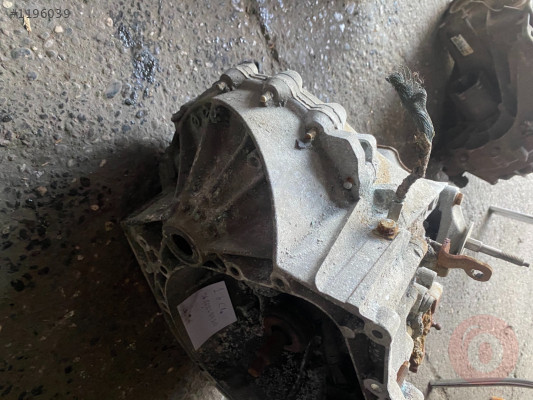 CİTROEN C4 1.6 KOMPLE ÇIKMA ŞANZIMAN 9686219510