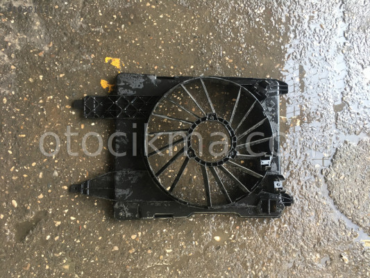 RENAULT MEGANE 2 FAN DAVLUMBAZI 8240357