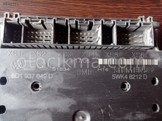 VOLKSWAGEN JETTA COMFORT CONTROL MODULE 6Q1937049