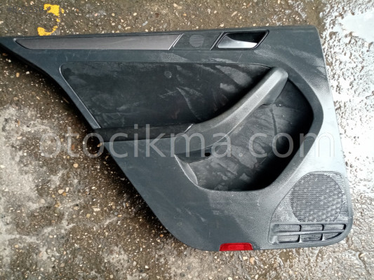 VOLKSWAGEN PASSAT B6 SOL ARKA KAPI KARTONU