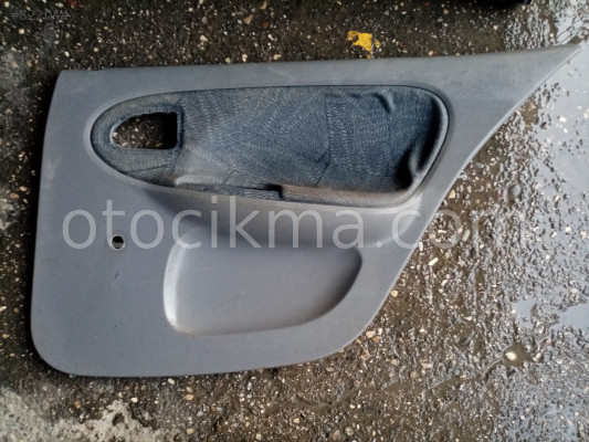 RENAULT CLİO SYMBOL SAĞ ARKA KAPI KARTONU 2009-2012