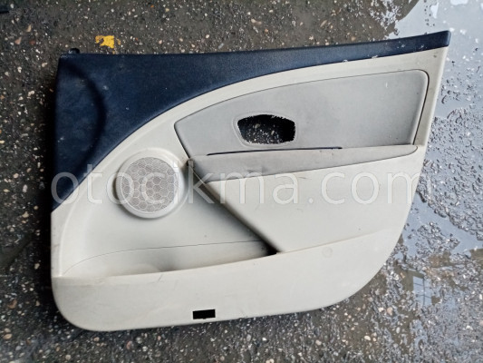 RENAULT FLUENCE SAĞ ÖN KAPI KARTONU 156227411