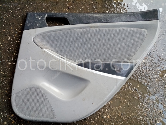 HYUNDAİ ACCENT BLUE SAĞ ARKA KAPI KARTONU 833601R010
