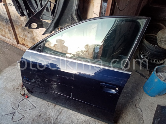 AUDİ A6 SOL ÖN KAPI DOLU HATASIZ LACİVERT 1997 2004