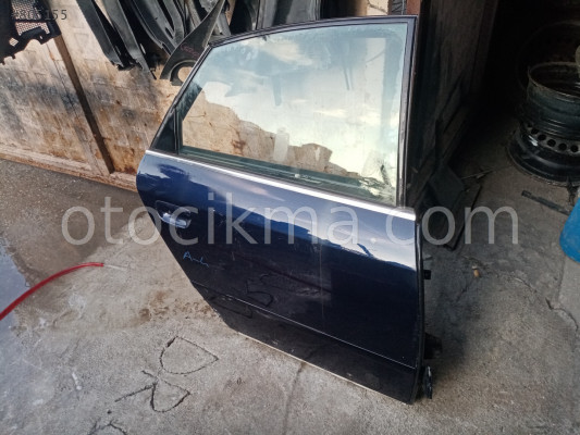 AUDİ A6 SAĞ ARKA KAPI DOLU HATASIZ LACİVERT 1997 2004