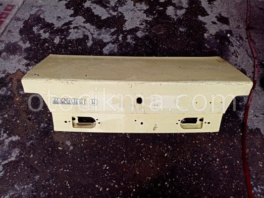 RENAULT 19 SEDAN ARKA BAGAJ KAPAĞI
