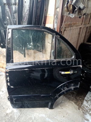 KİA SORENTO SOL ARKA KAPI DOLU AZ HASARLI SİYAH