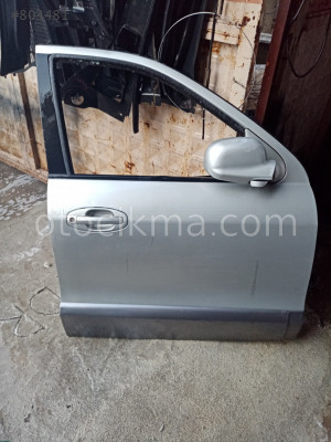 HYUNDAİ SANTA FE SAĞ ÖN KAPI DOLU HATASIZ GRİ