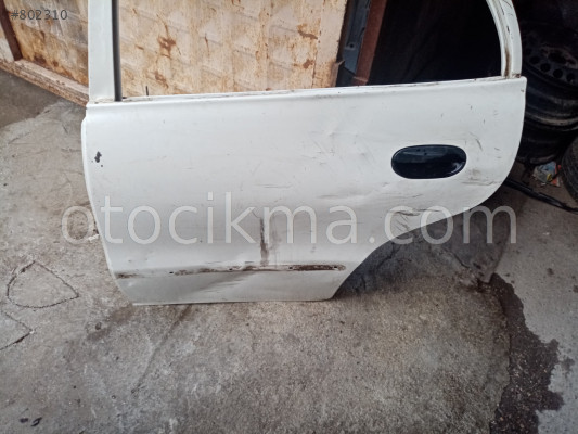 HYUNDAİ SOL ARKA KAPI 1997 2000
