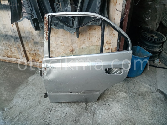 hyundai accent sol arka kapı gri 2003 2005