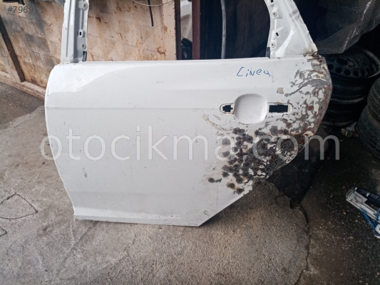 ford focus sol arka kapı beyaz