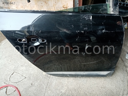 renault fluence sağ arka kapı hasarsız siyah