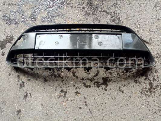 FORD FİESTA ORTA IZGARA KOMPLE 2008-2012