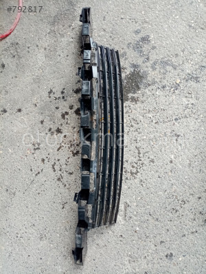 RENAULT FLUENCE 2010-2012 ÖN TAMPON ORTA IZGARA