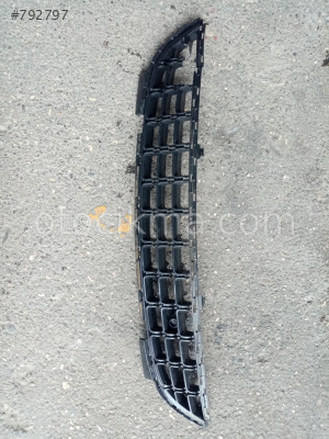 opel corsa d ön tampon orta ızgara
