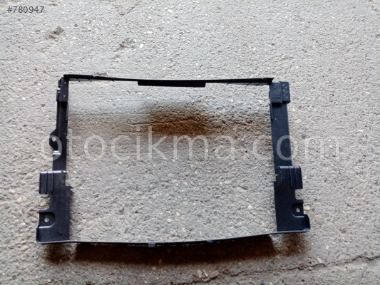 Fiat 500 L fan çerçevesi sıfır orjınal 51881812
