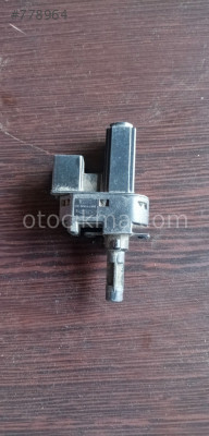 Ford Connect Debriyaj Pedal Müşürü 4m5t7c534aa