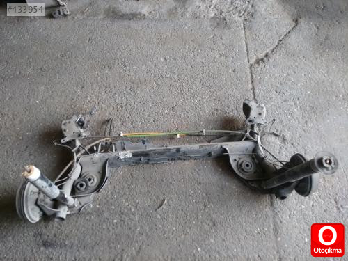 Clio 4 arka dingil dolu