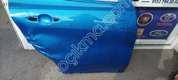 Alfa Romeo Tonale sağ arka kapı orijinal çıkma