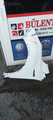 Ford Kuga sol ön çamurluk orijinal çıkma