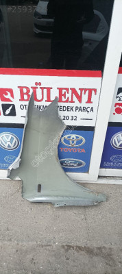 Volkswagen Caddy sol ön çamurluk orijinal çıkma