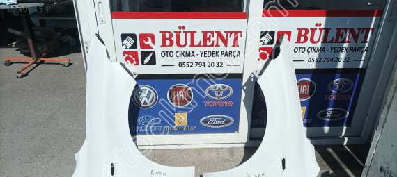Fiat Egea ön sağ ve sol çamurluk orijinal çıkma